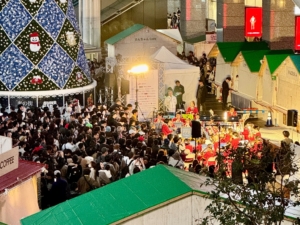 右側に見えるのが福岡フローリッシュブラスのみなさん。